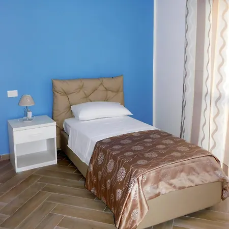 Bed And Breakfast Acrobatic Villa San Giovanni Exterior photo